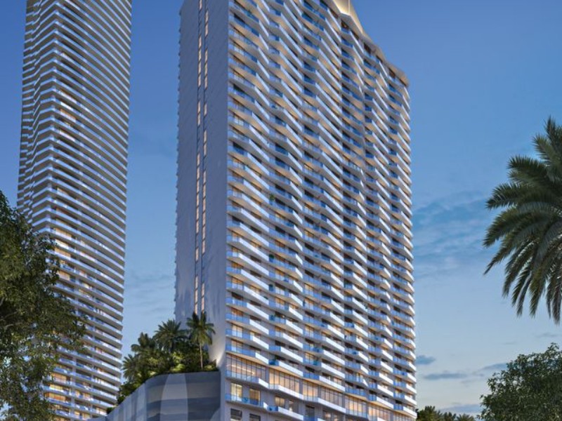 77 SE 5th St Miami Florida 33131
